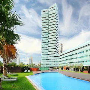 https://apartment-passeig-garcia-faria-barcelona.catalonia-hotels.com